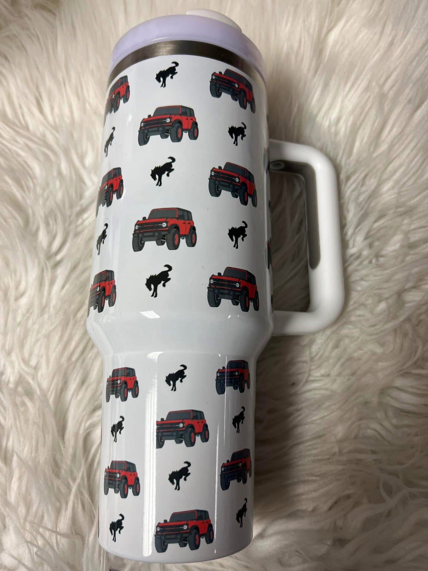 Brand new 40 ounce stainless steel Tumblr with handle with plastic straw