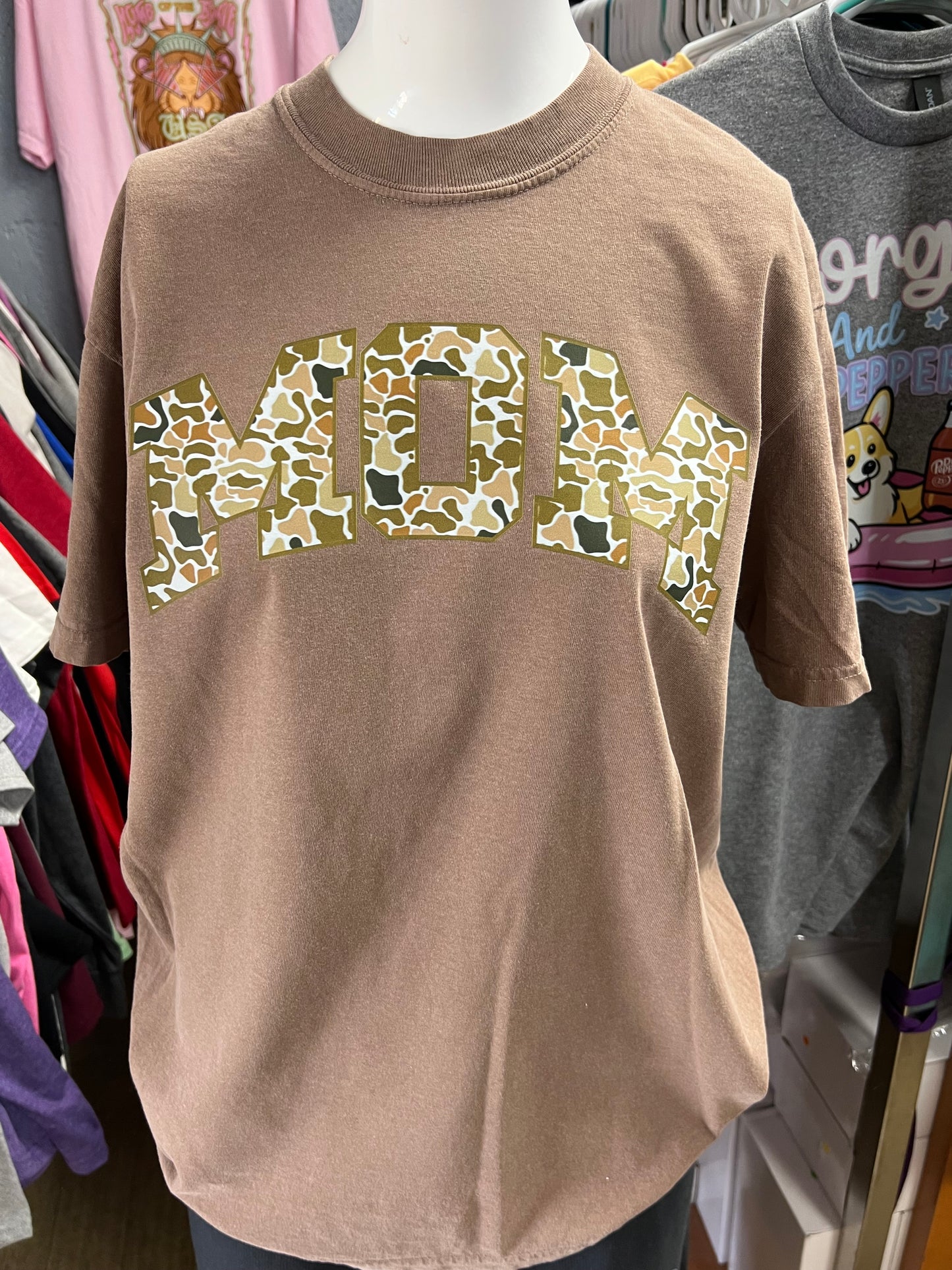 New unisex T-shirt comfort color Brand mom