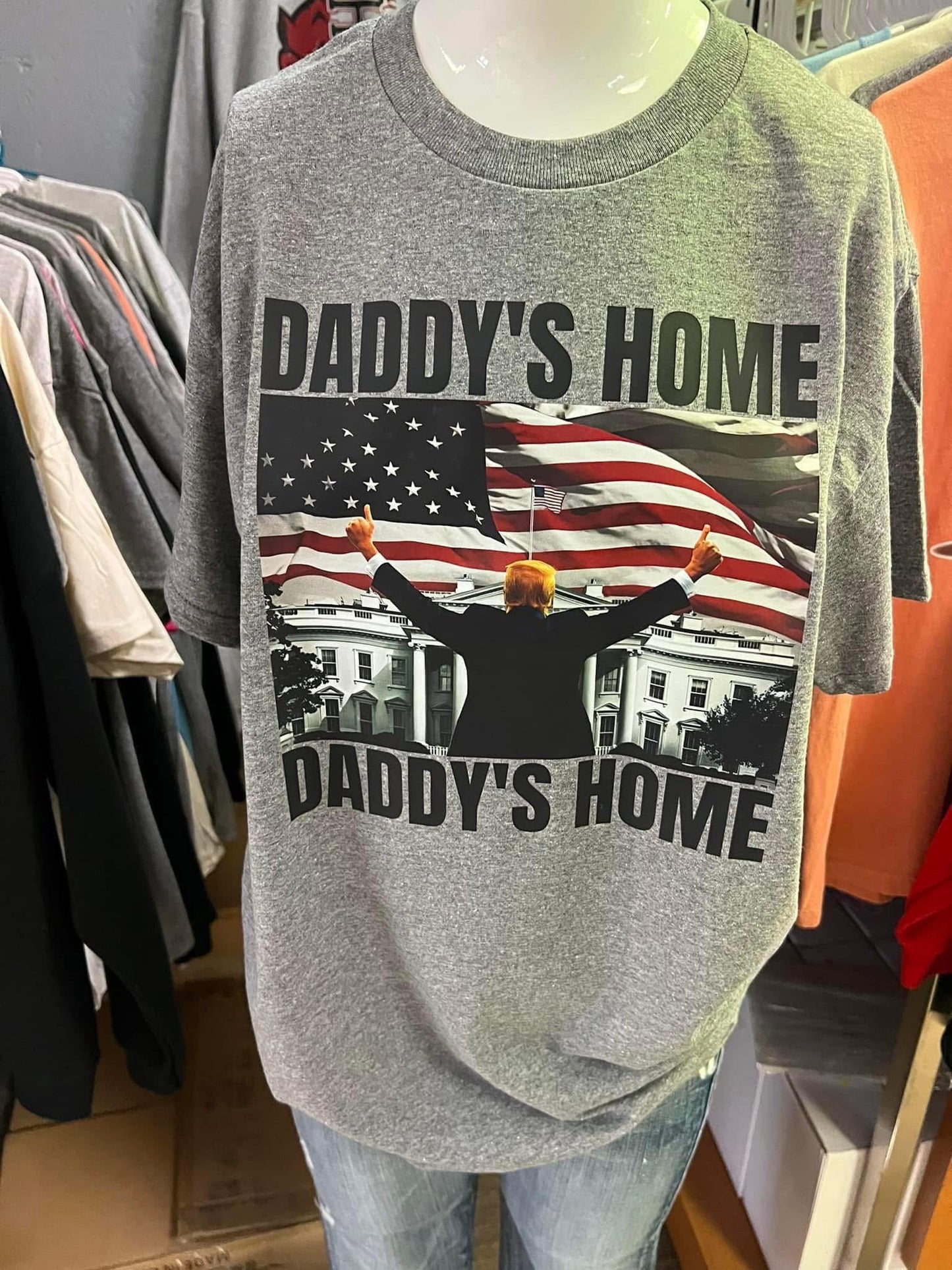 Brand new Gilded daddy‘s home unisex T-shirt 47
