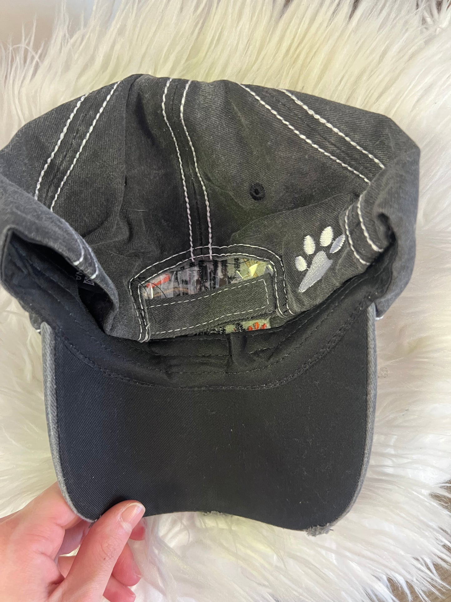 (New dog vibes hat