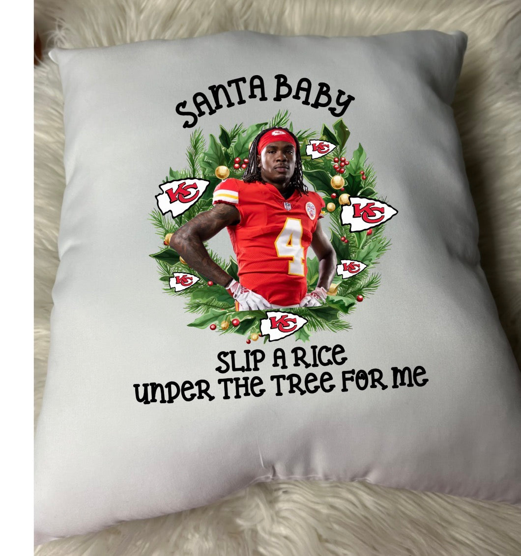 New pre-stuffed throw pillow 15.7 x 15.7 roughly Christmas reindeer