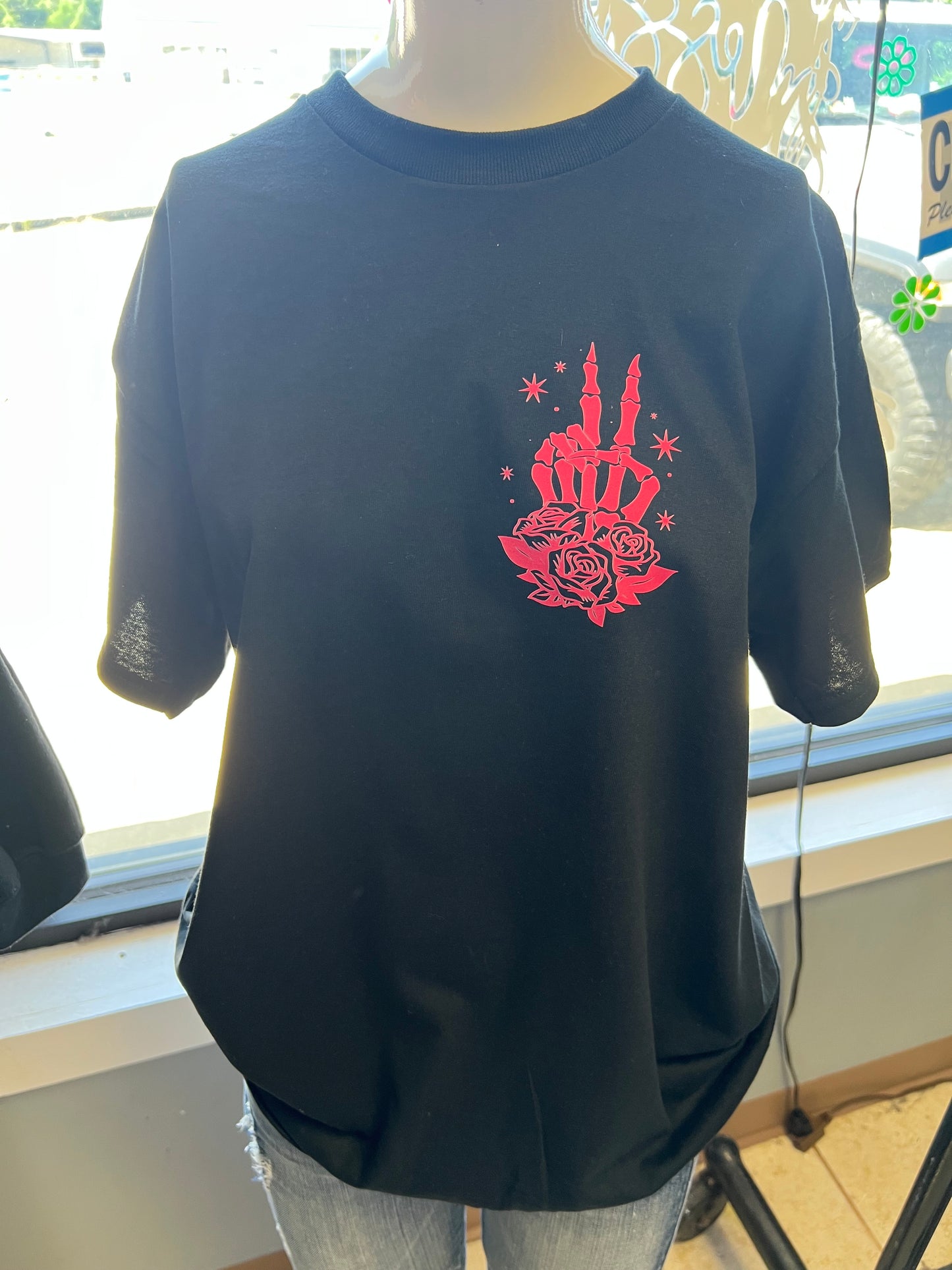 New  unisex T-shirt black with hot pink