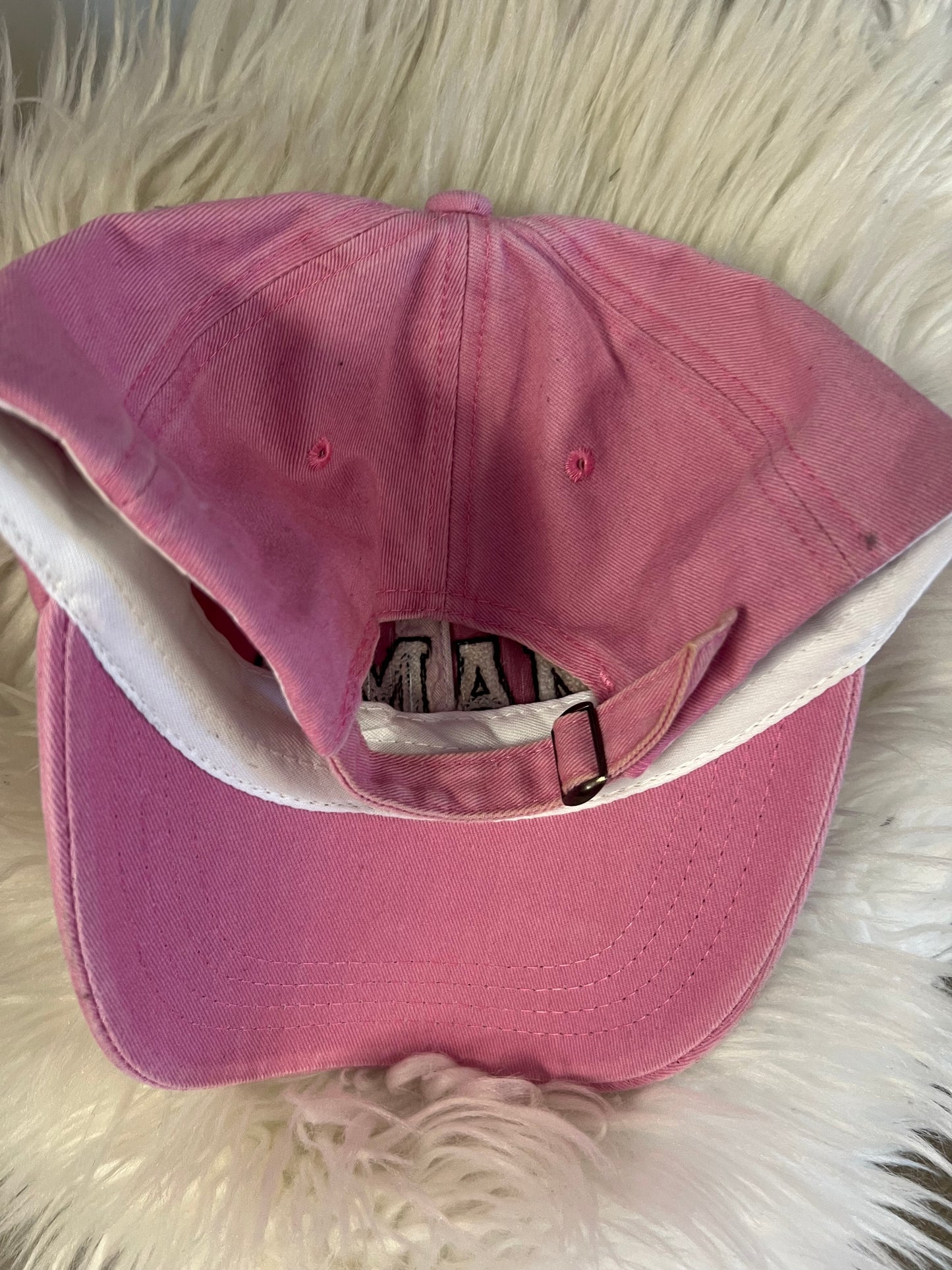Brand new pink mama hat
