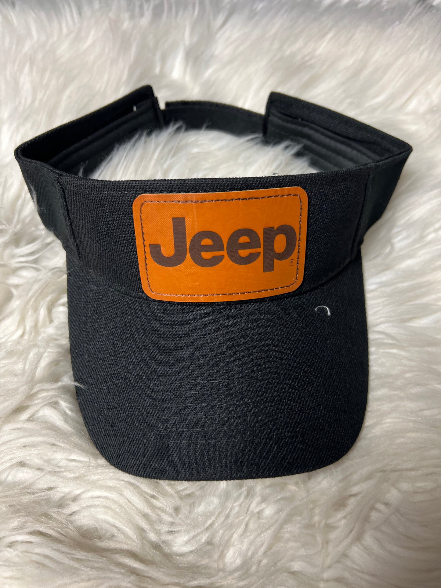 New visor hat, 4 x 4 vehicle