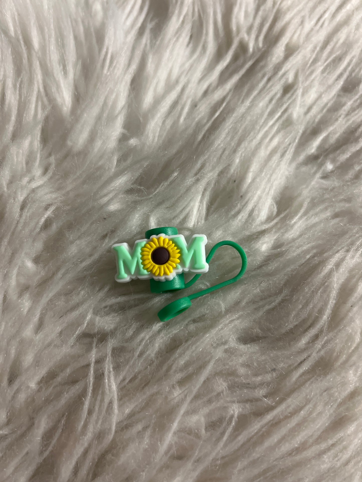 Straw topper mom