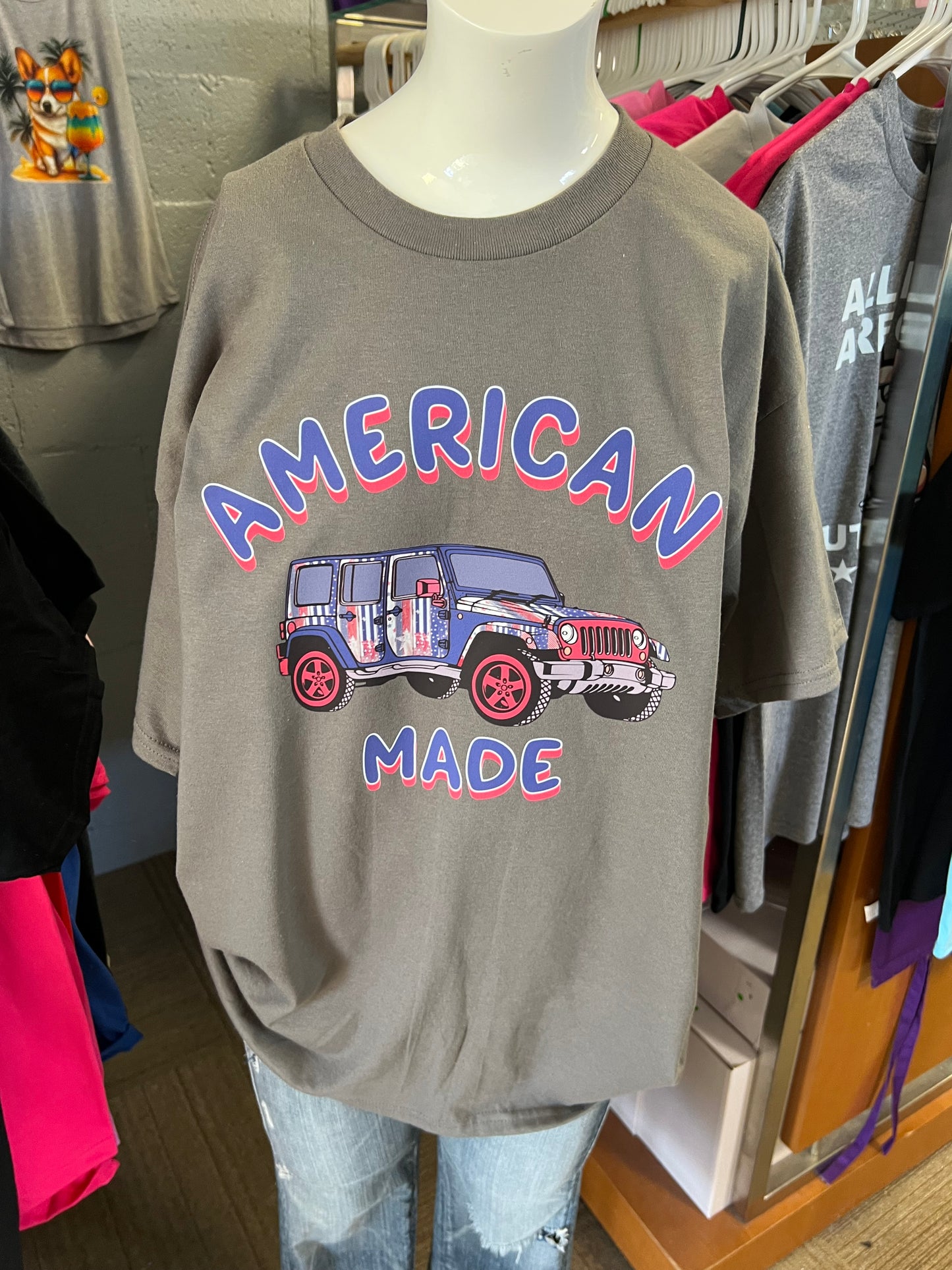Brand new unisex T-shirt  patriotic 4 x 4