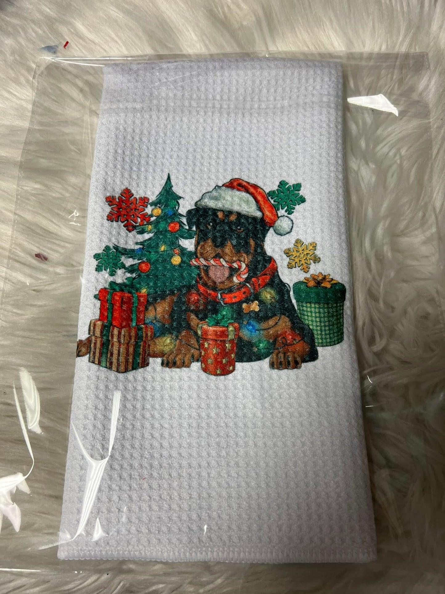 Decorative hand towel