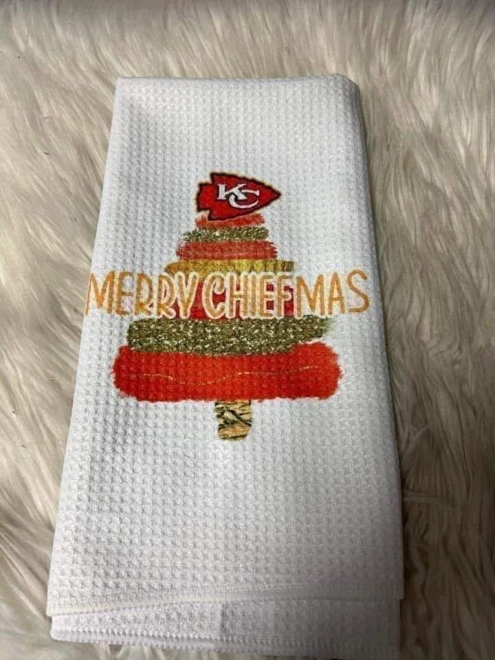 Decorative hand towel