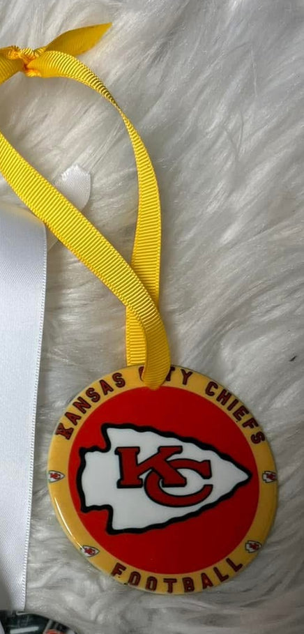 New Christmas ceramic ornament kc football