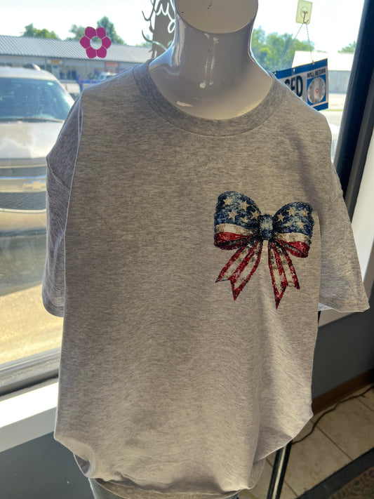 New  unisex T-shirt patriotic glittery bow