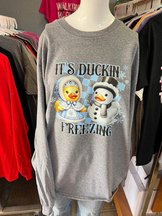 New  unisex T-shirt it’s duckin freezing Christmas 