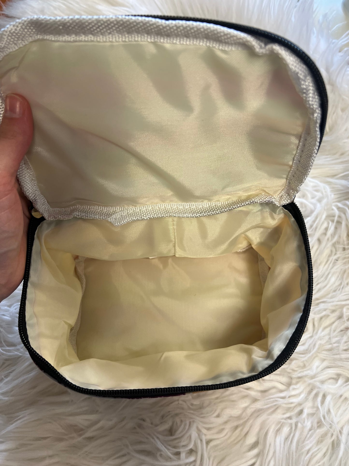 Brand new zipper bag