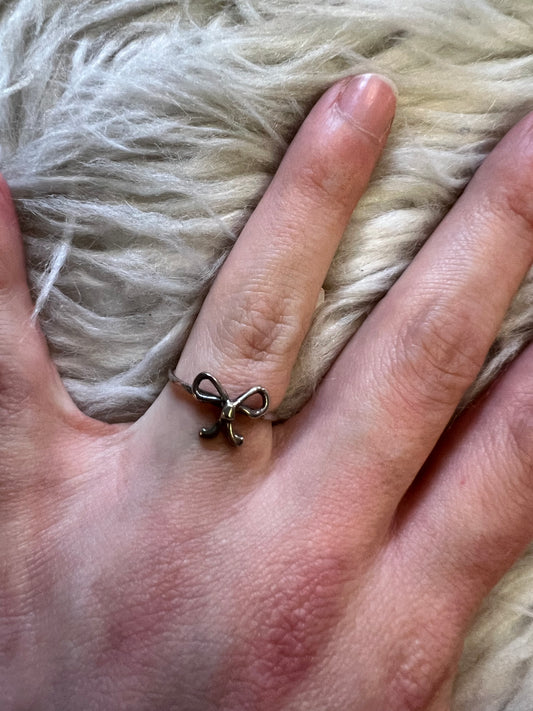 Brand new sterling silver ring size 8