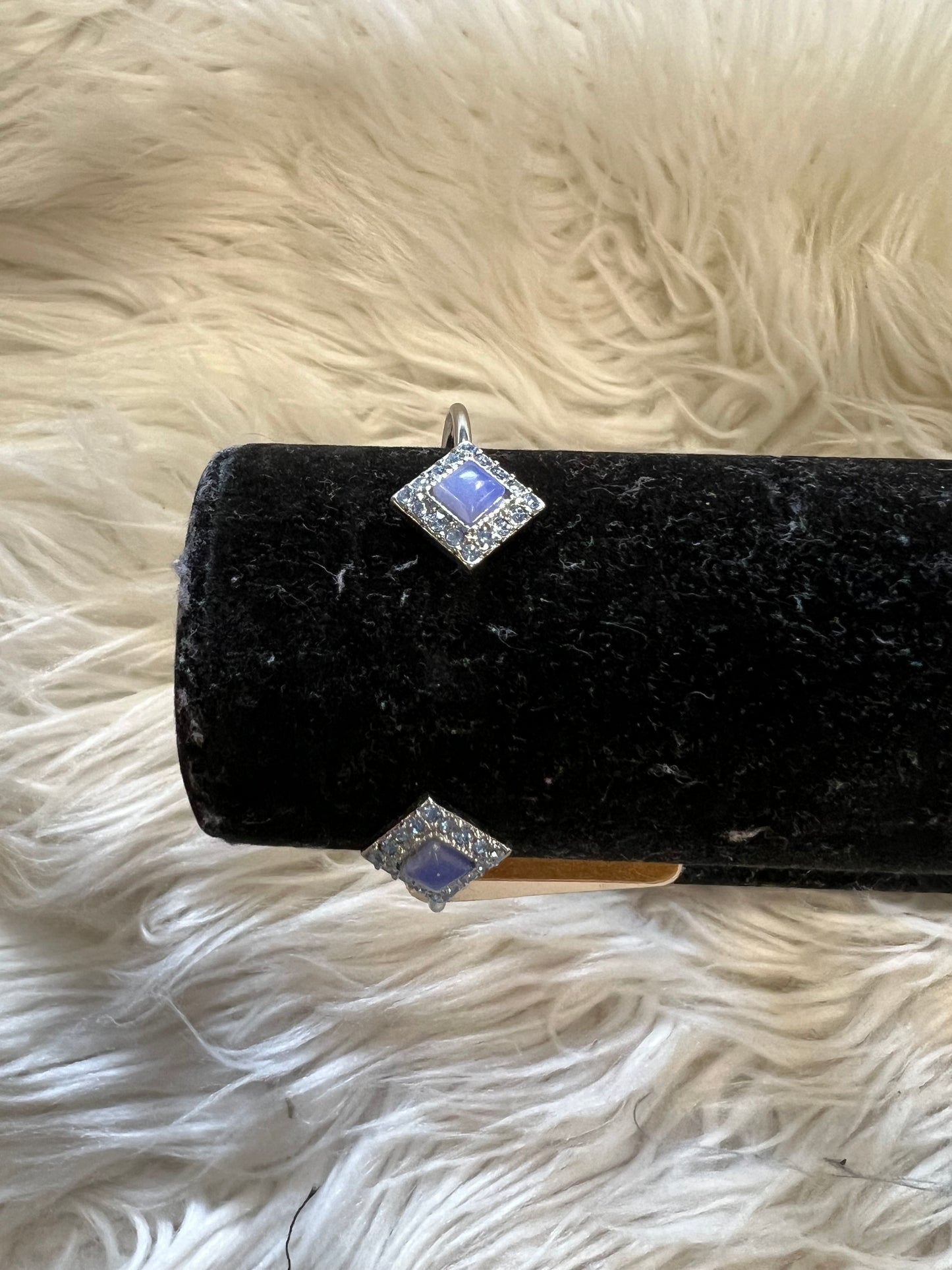 Bangle bracelet