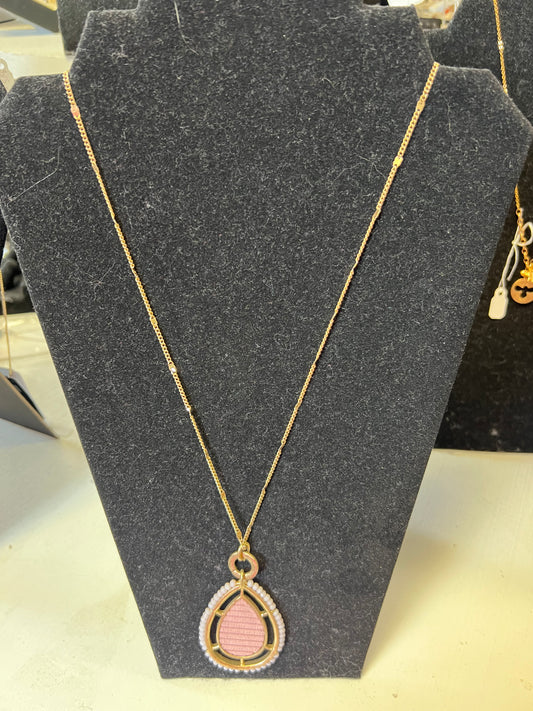 Brand new neck necklace