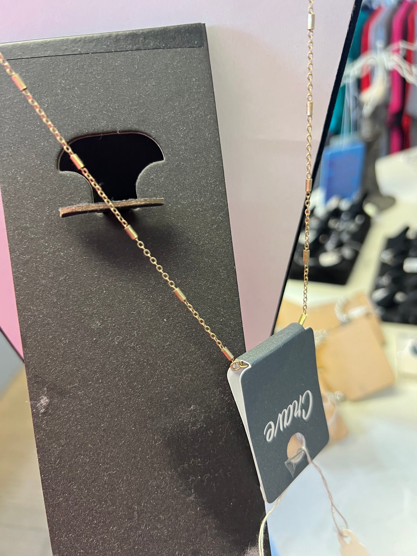 Brand new neck necklace