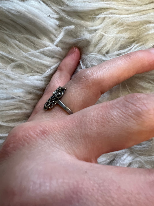 Brand  new sterling silver ring size 7
