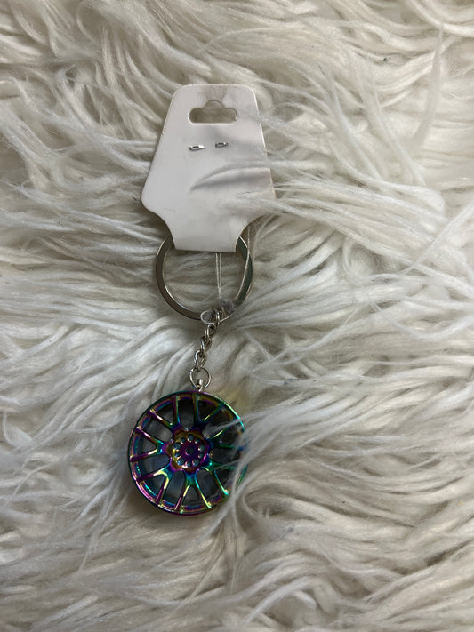 Car rim keychain multicolored