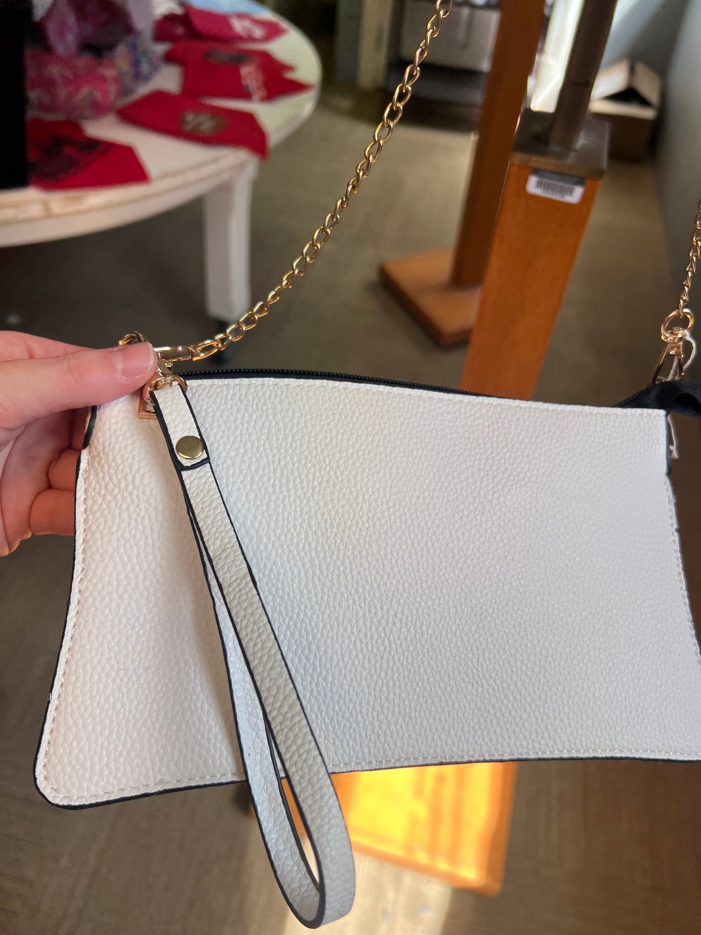New  crossbody gold chain