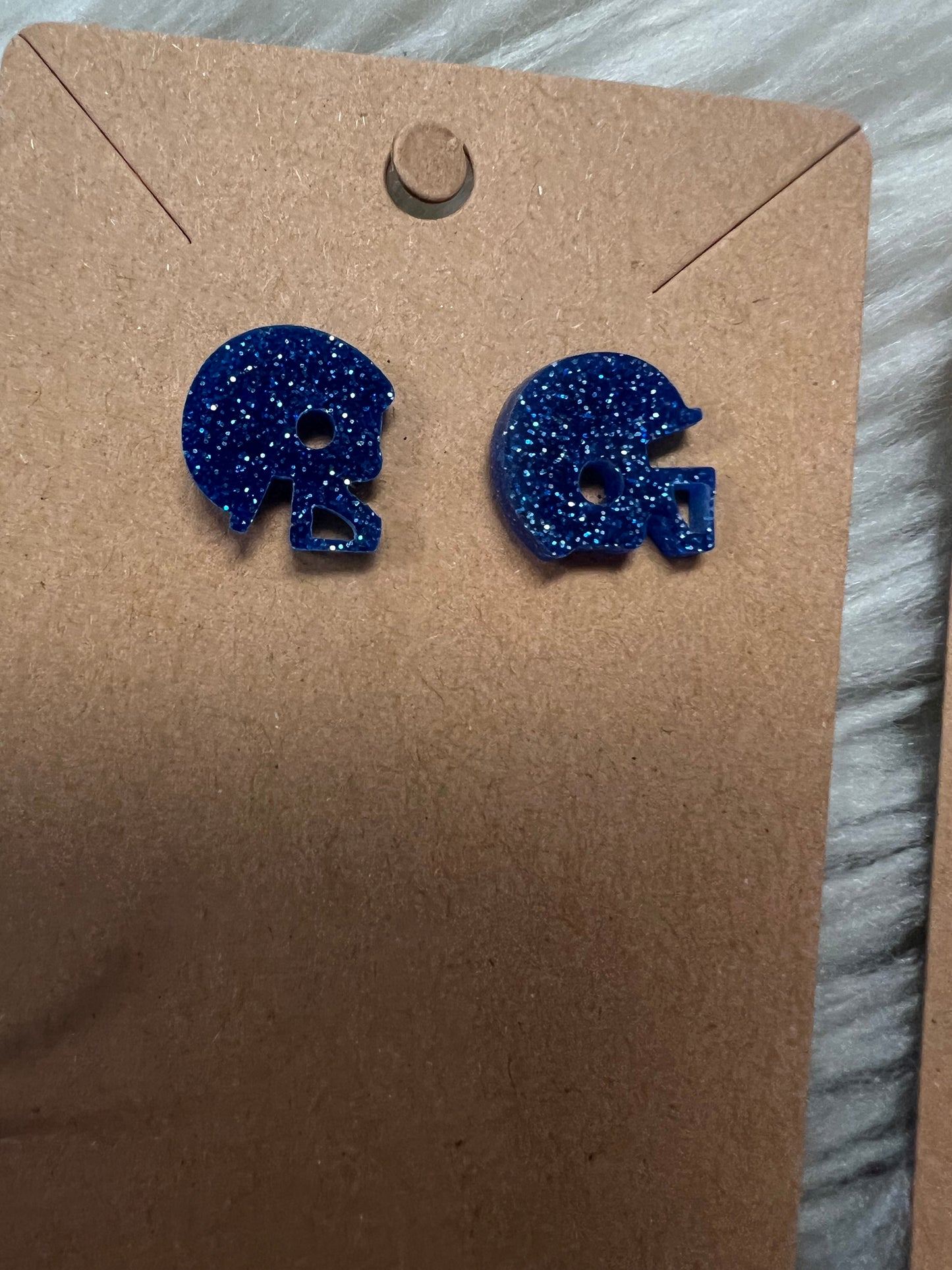 New  stud earring blue