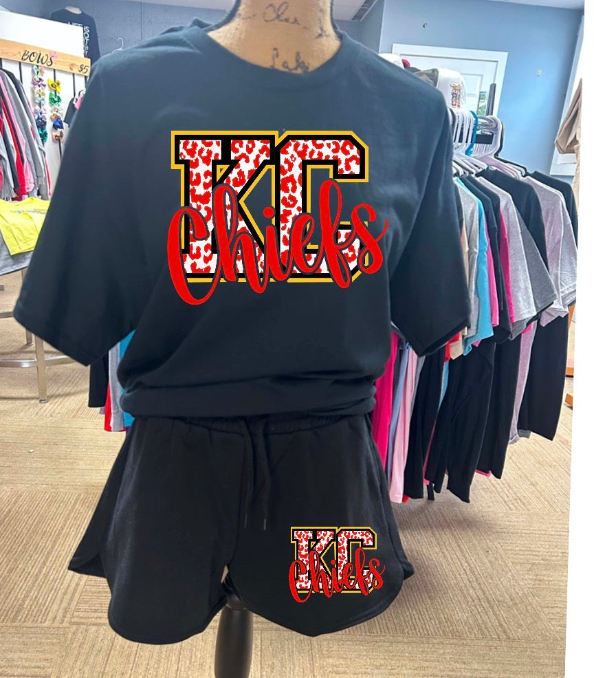 New unisex top and shorts set