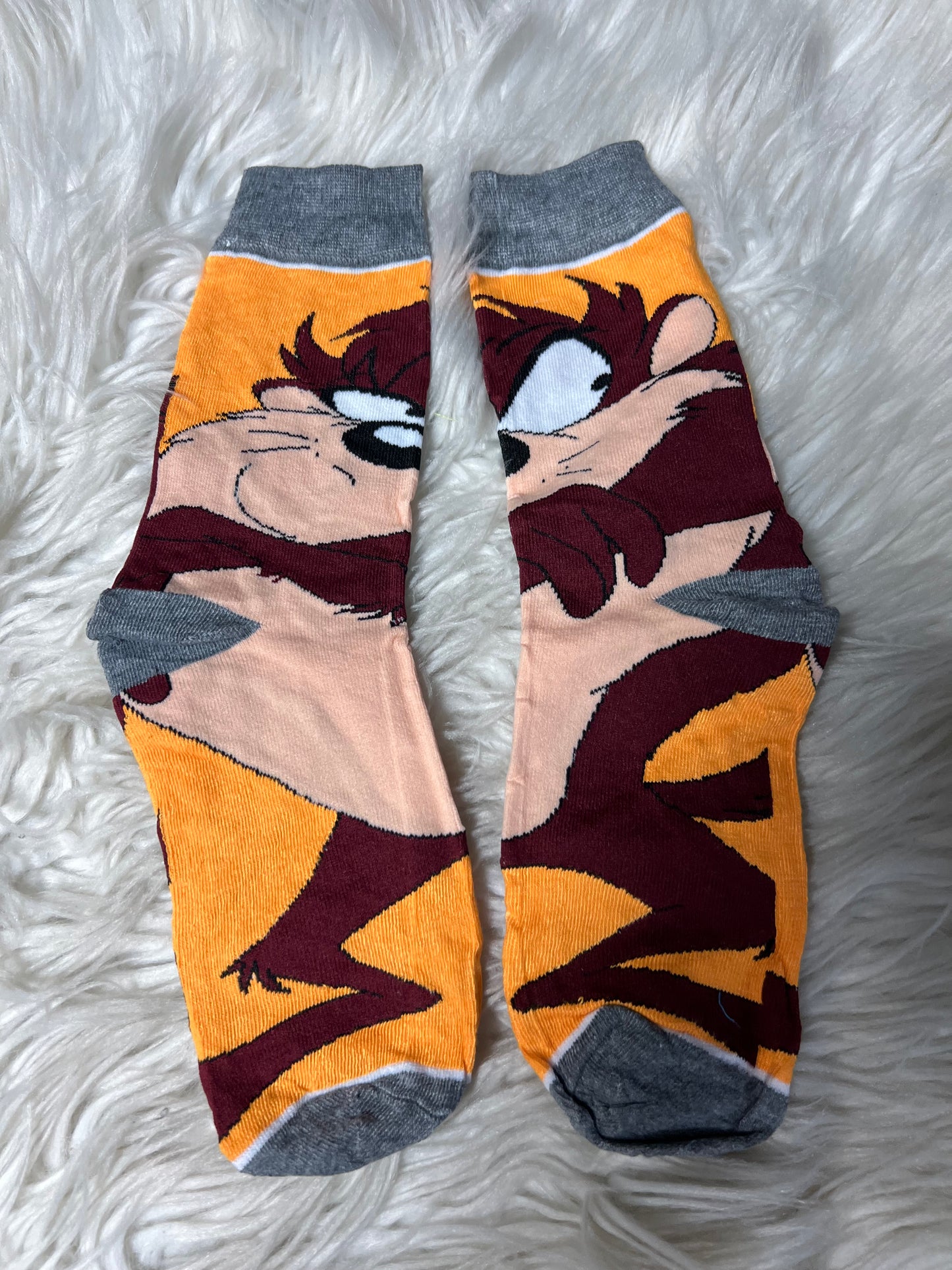 New adult one size graphic socks