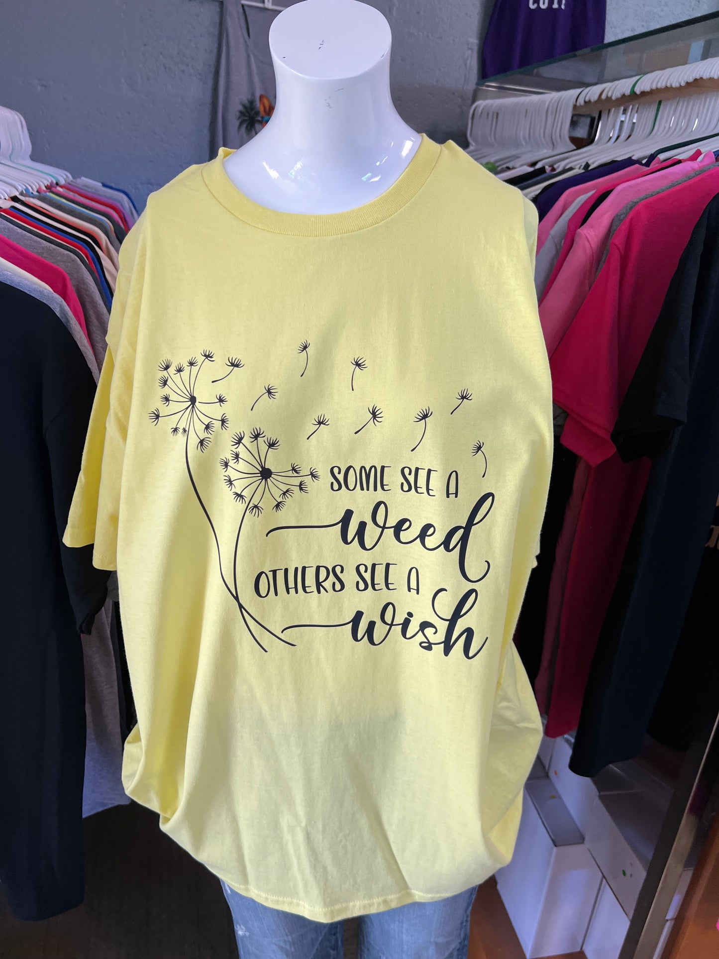 New Gilden T-shirt some see a weed others see a wish