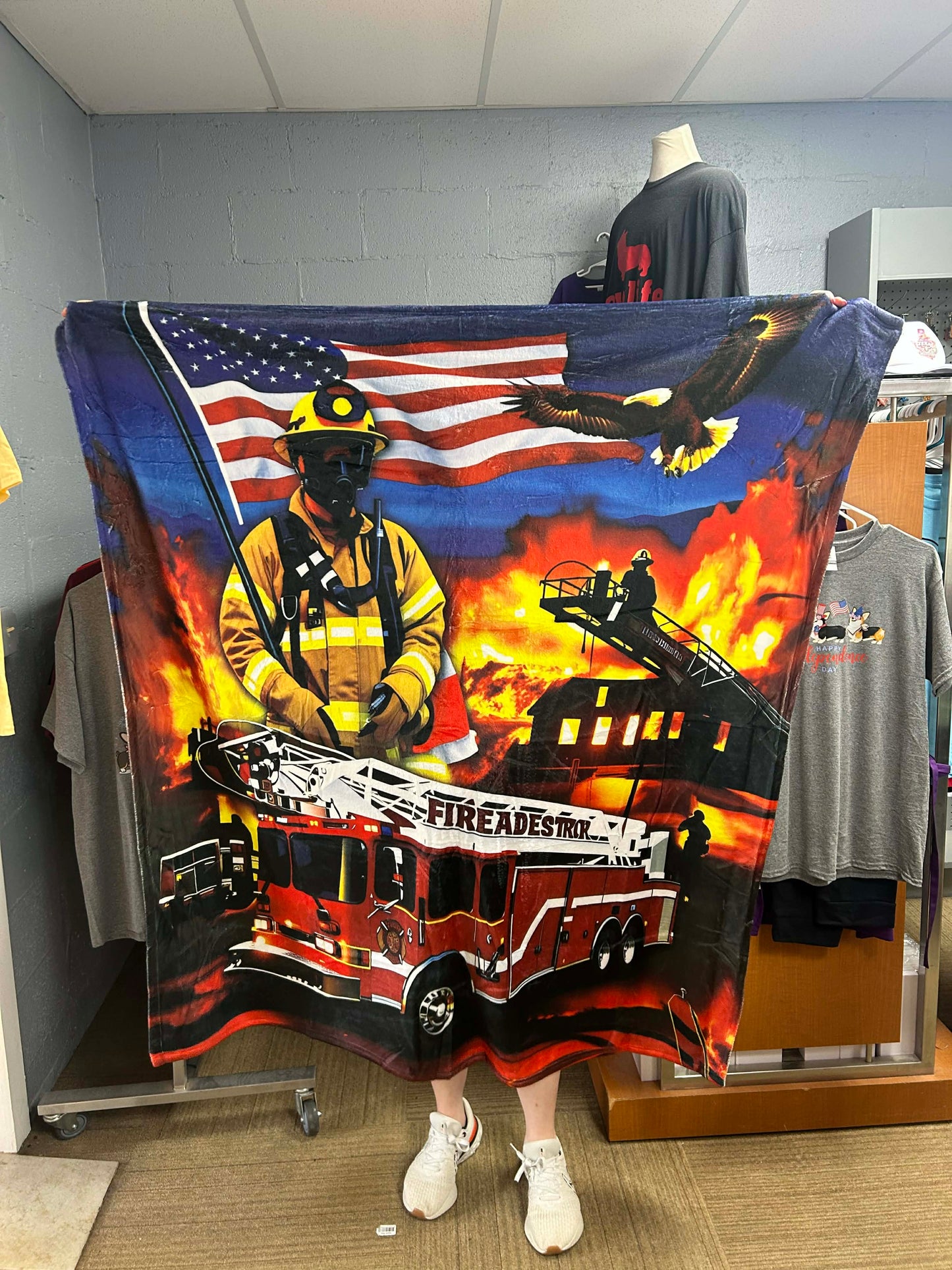 Brand new blanket 50“ x 60’’ firefighter truck 