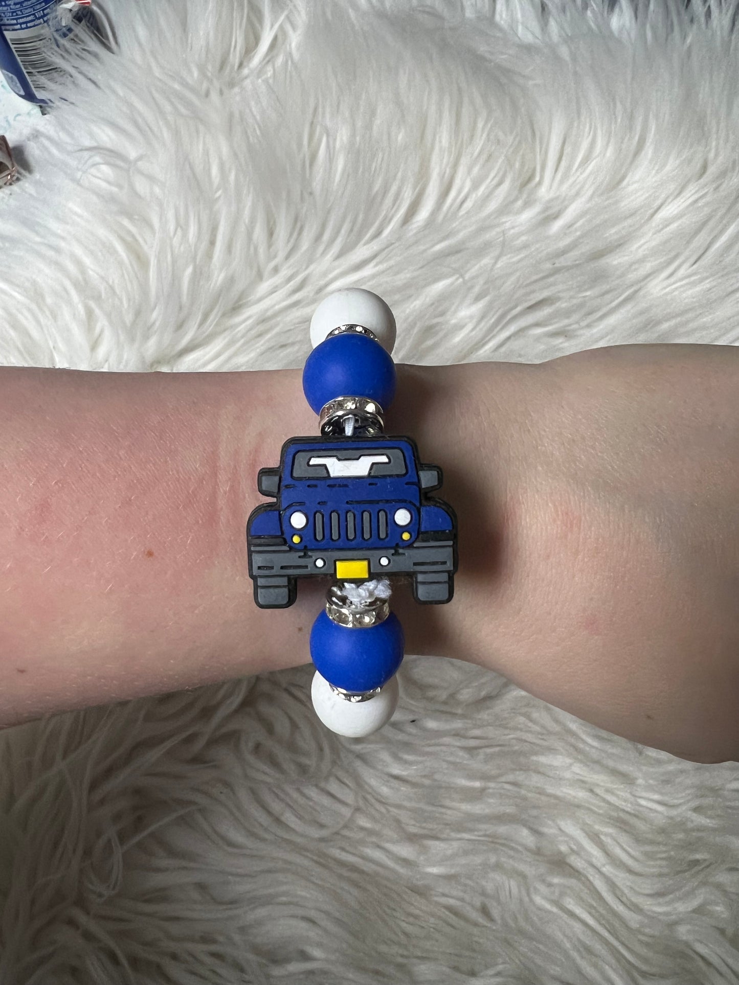 New keychain bracelet road vehicle