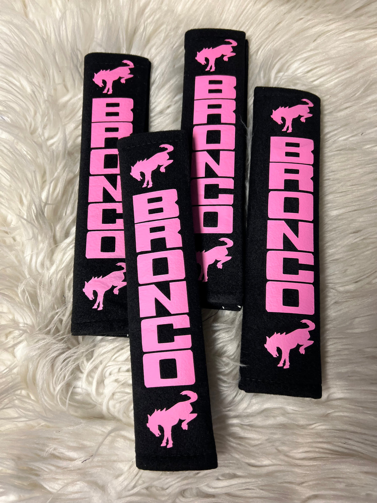 New seatbelt 2 sets (4 pieces)