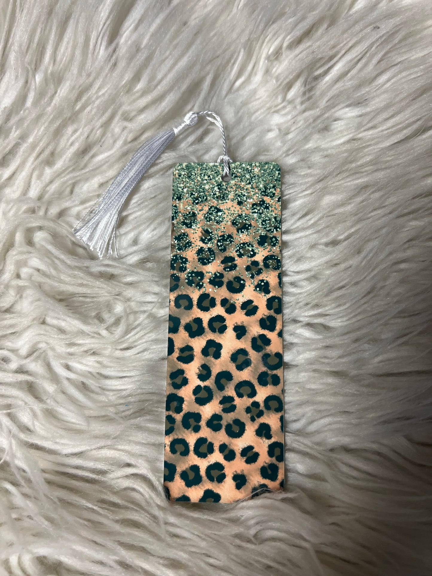 Bookmark  leopard