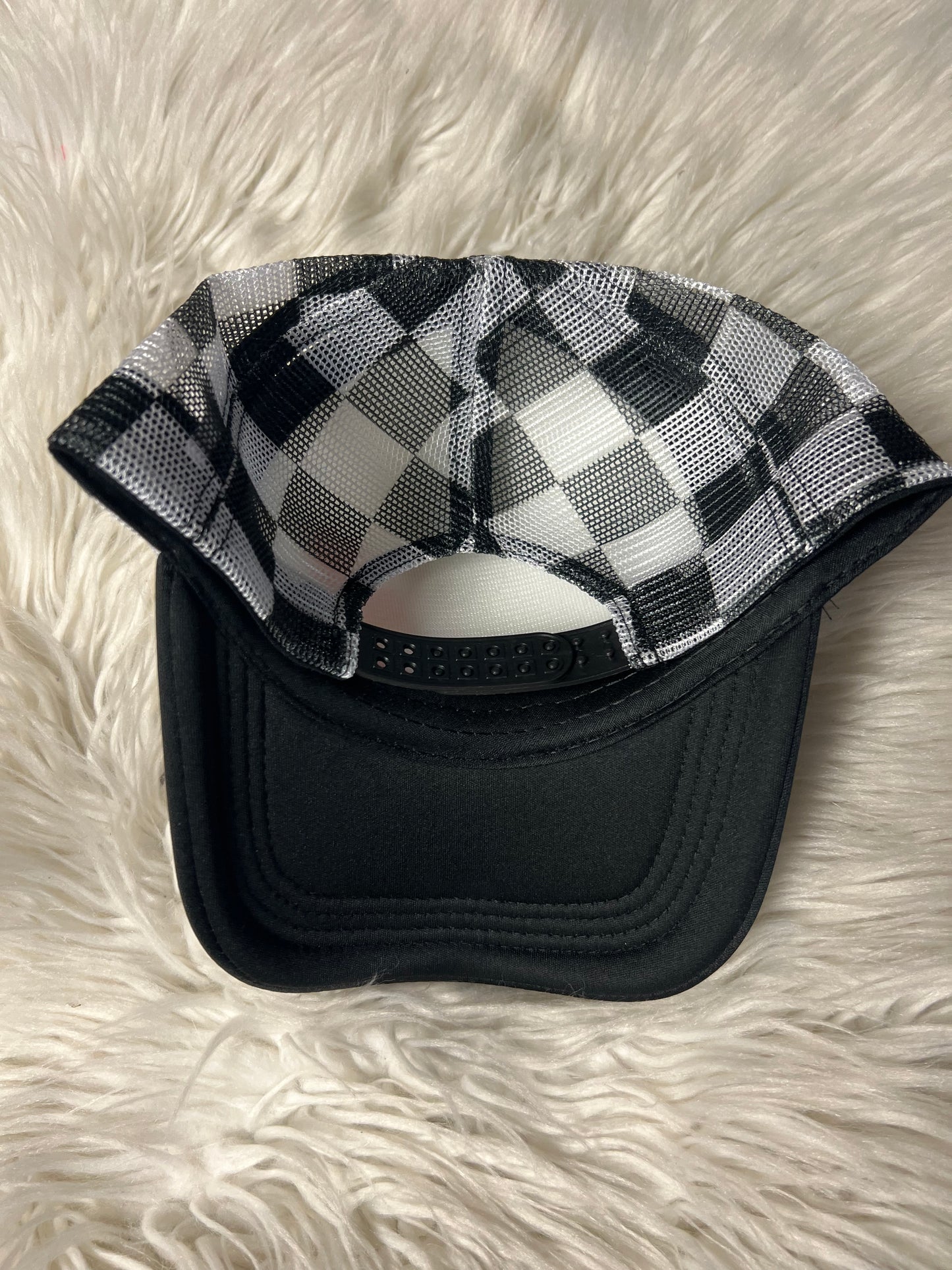New hat support, farmers eat beef 