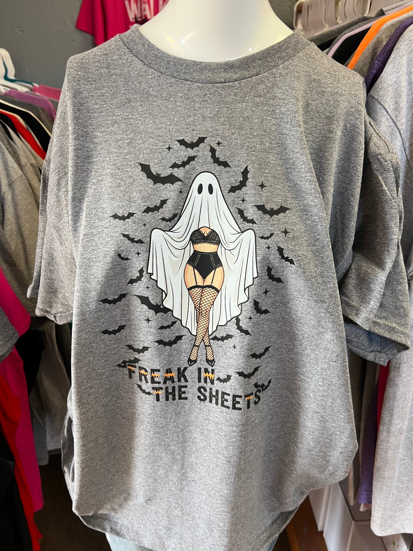 New  unisex T-shirt freak in the sheets  scary horror Halloween