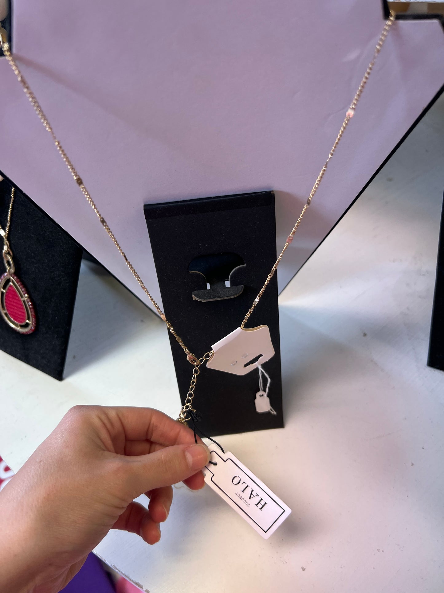 Brand new neck necklace