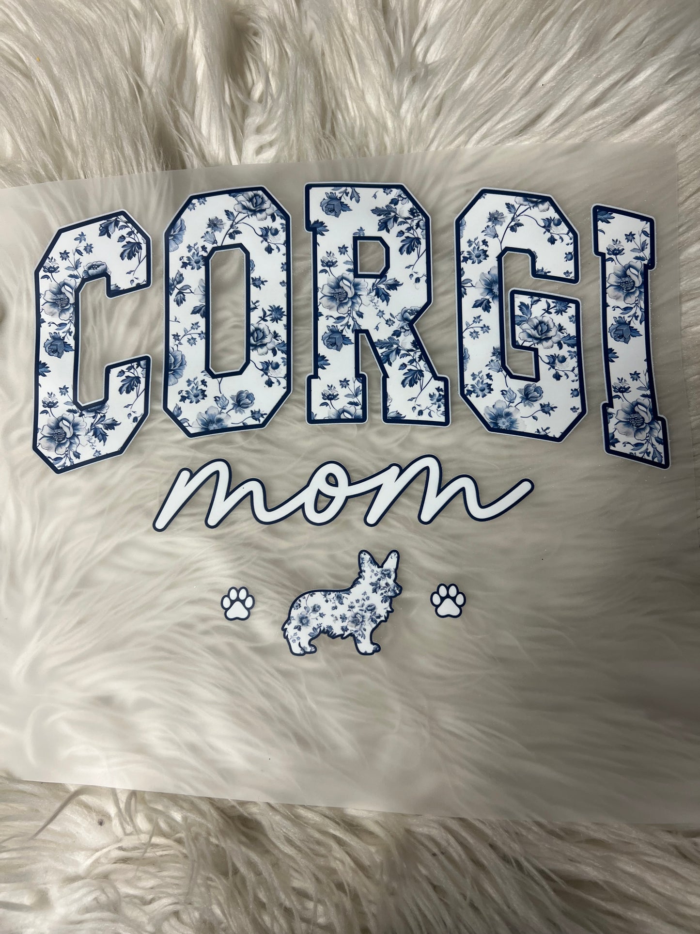 New DTF corgi mom