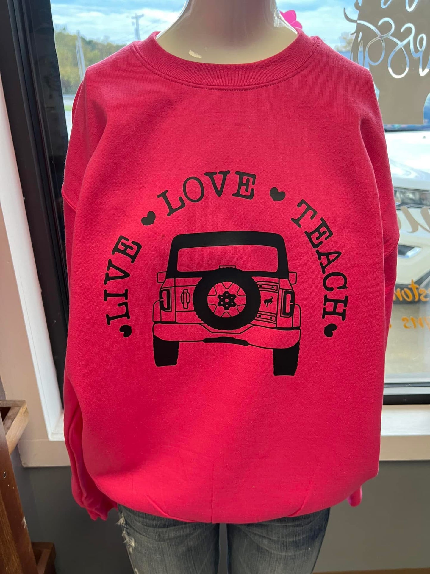 New unisex hot pink
