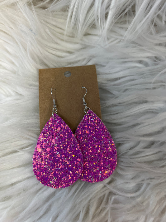 New faux leather  glitter earring
