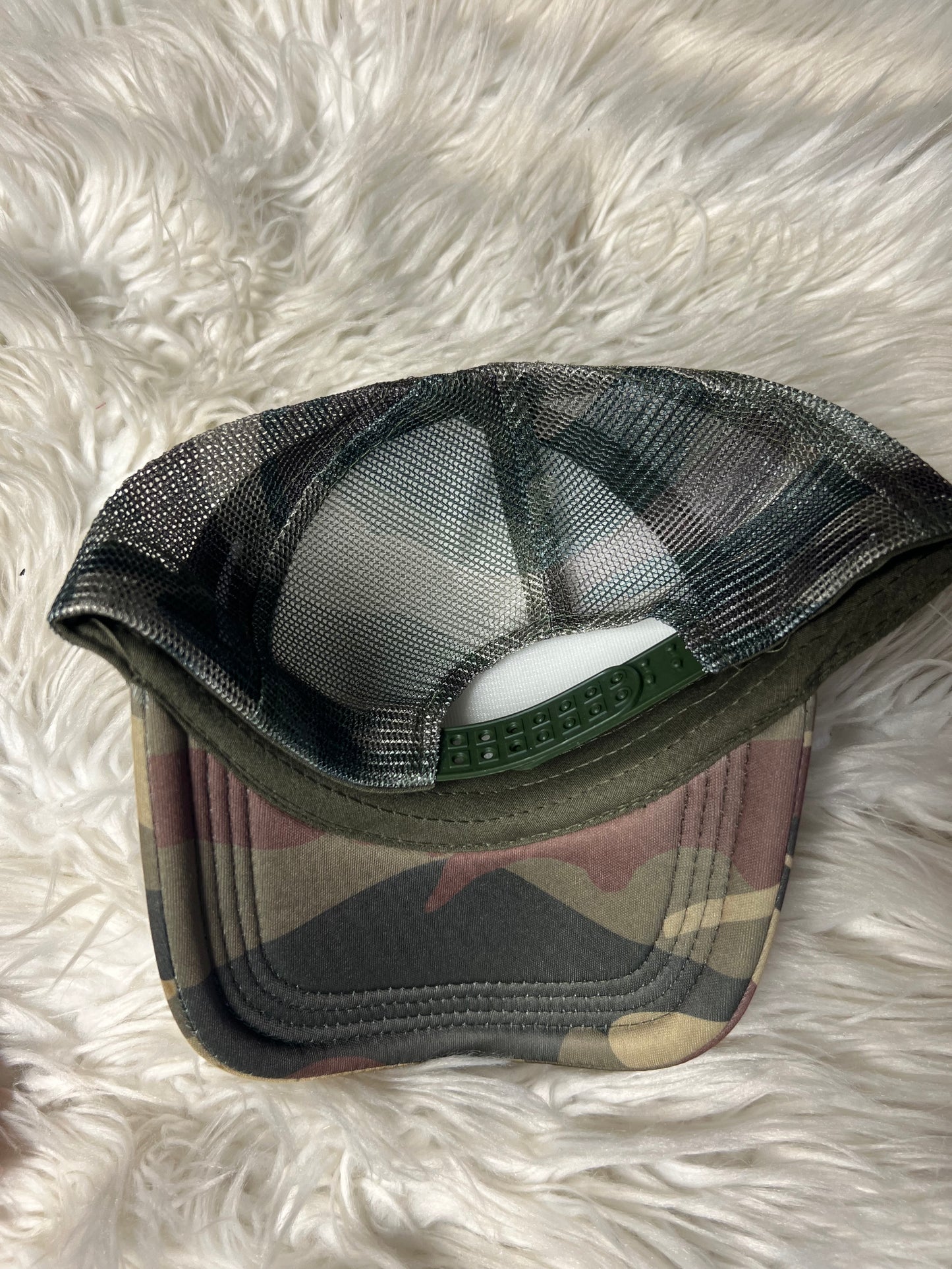 New hat it’s a river time 