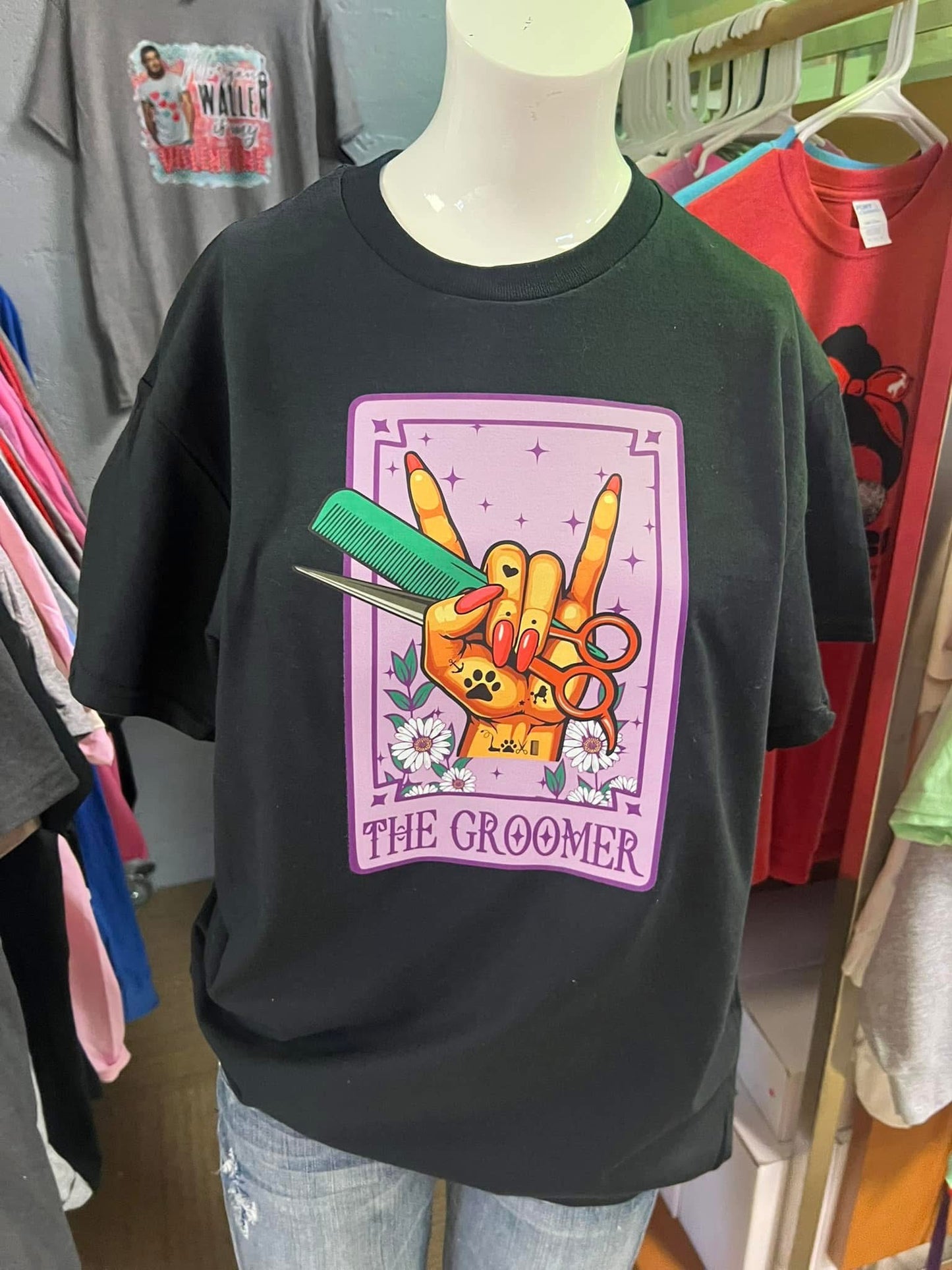 New Gilden unisex, short sleeve dog groomer T-shirt