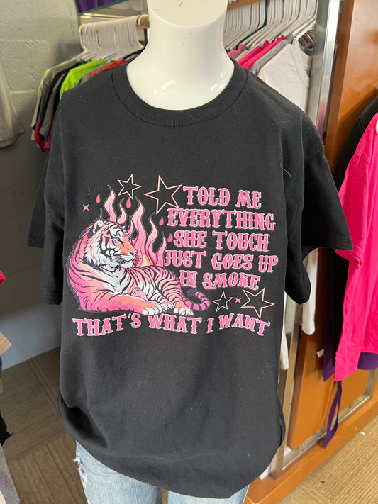 New Gilden unisex T-shirt that’s what I want country song
