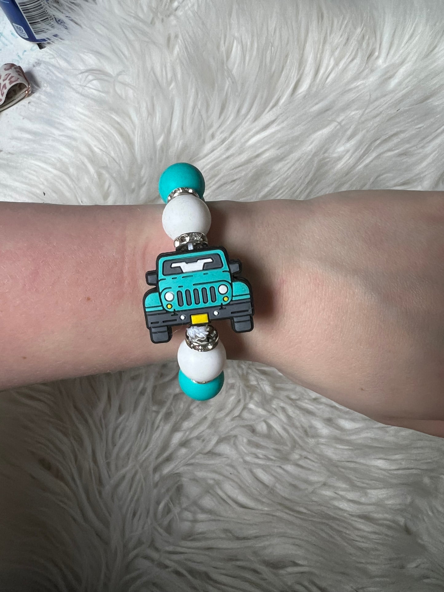 New keychain bracelet teal road vehicle