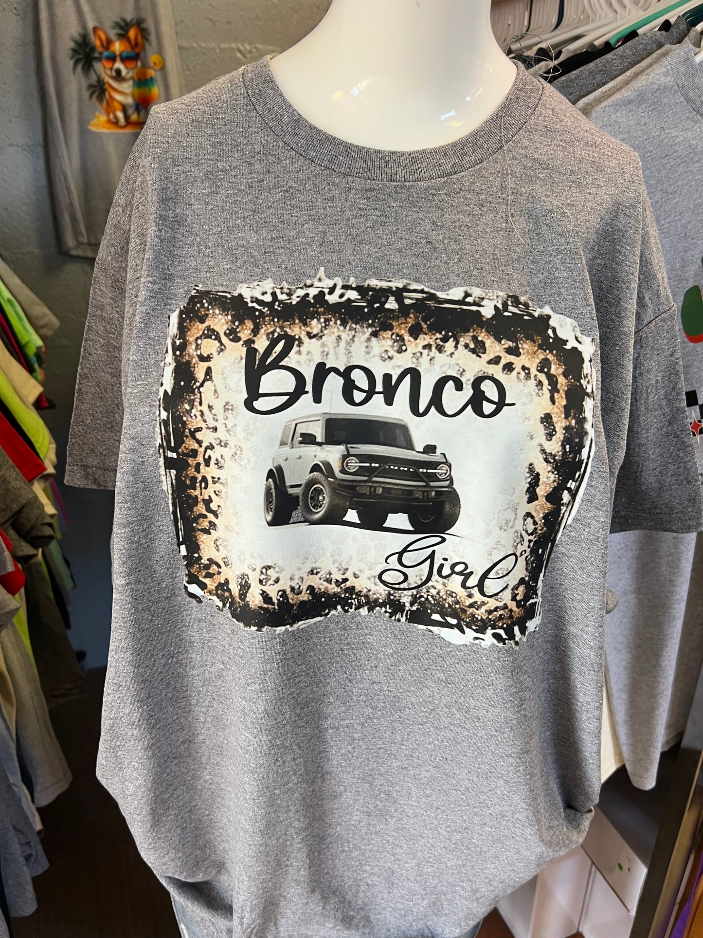 New unisex T-shirt 4 x 4