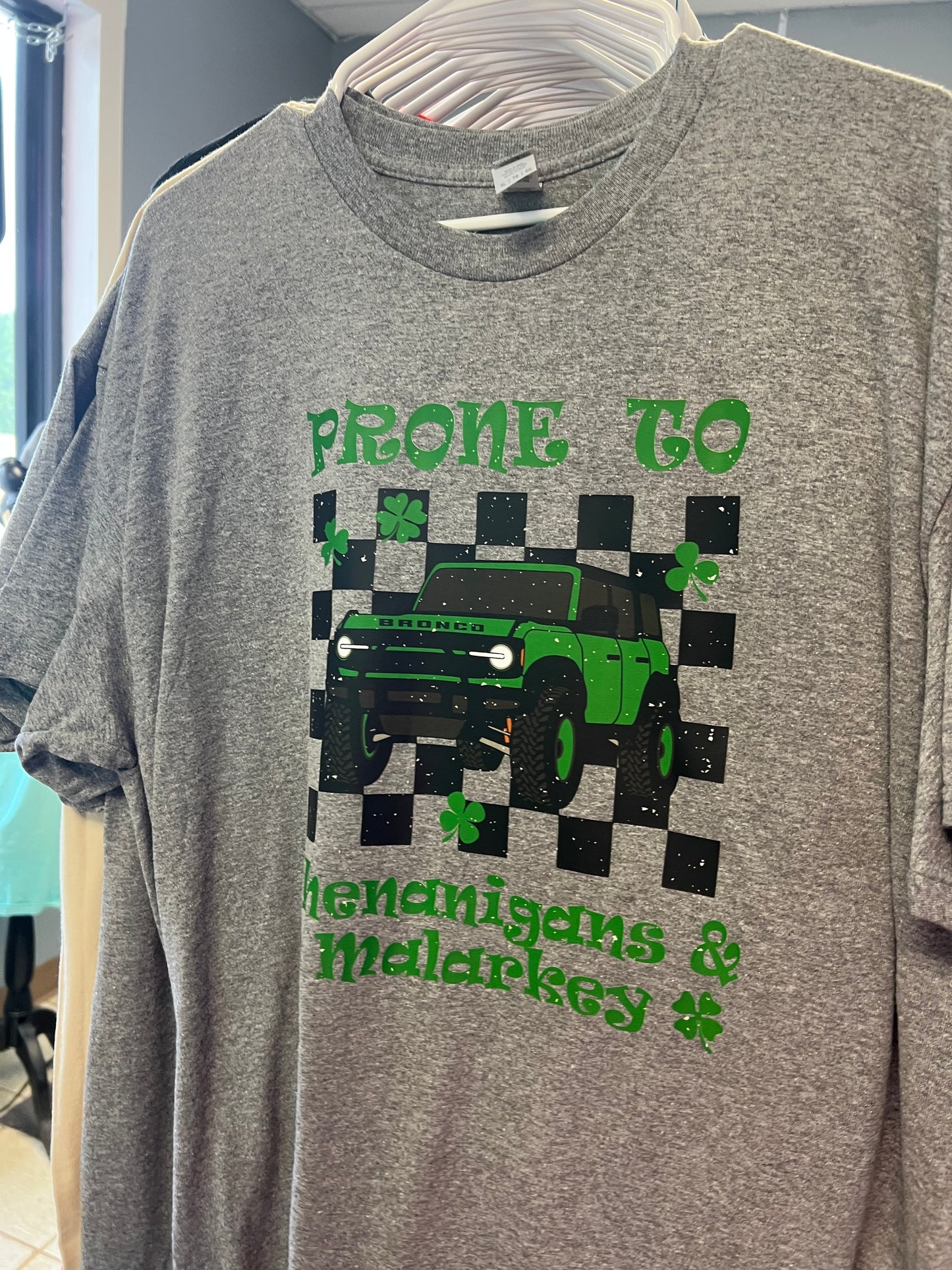 New unisex clearance T-shirt xl