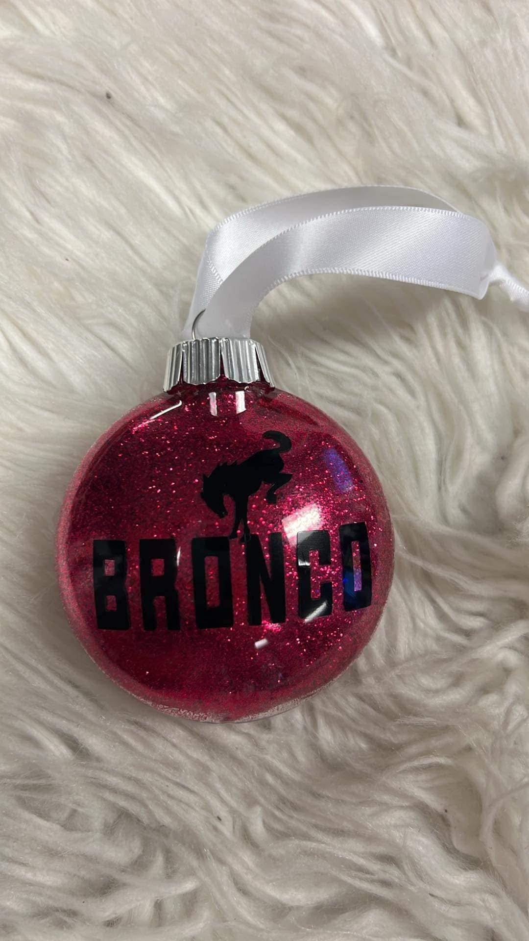 New Christmas plastic ornament