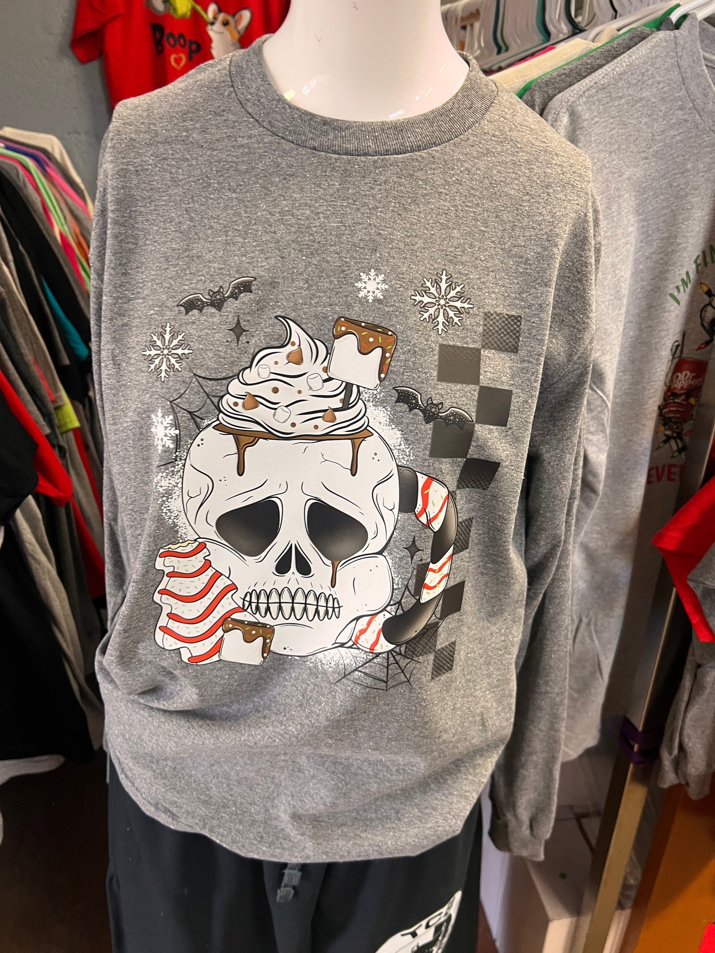 New unisex Christmas cake