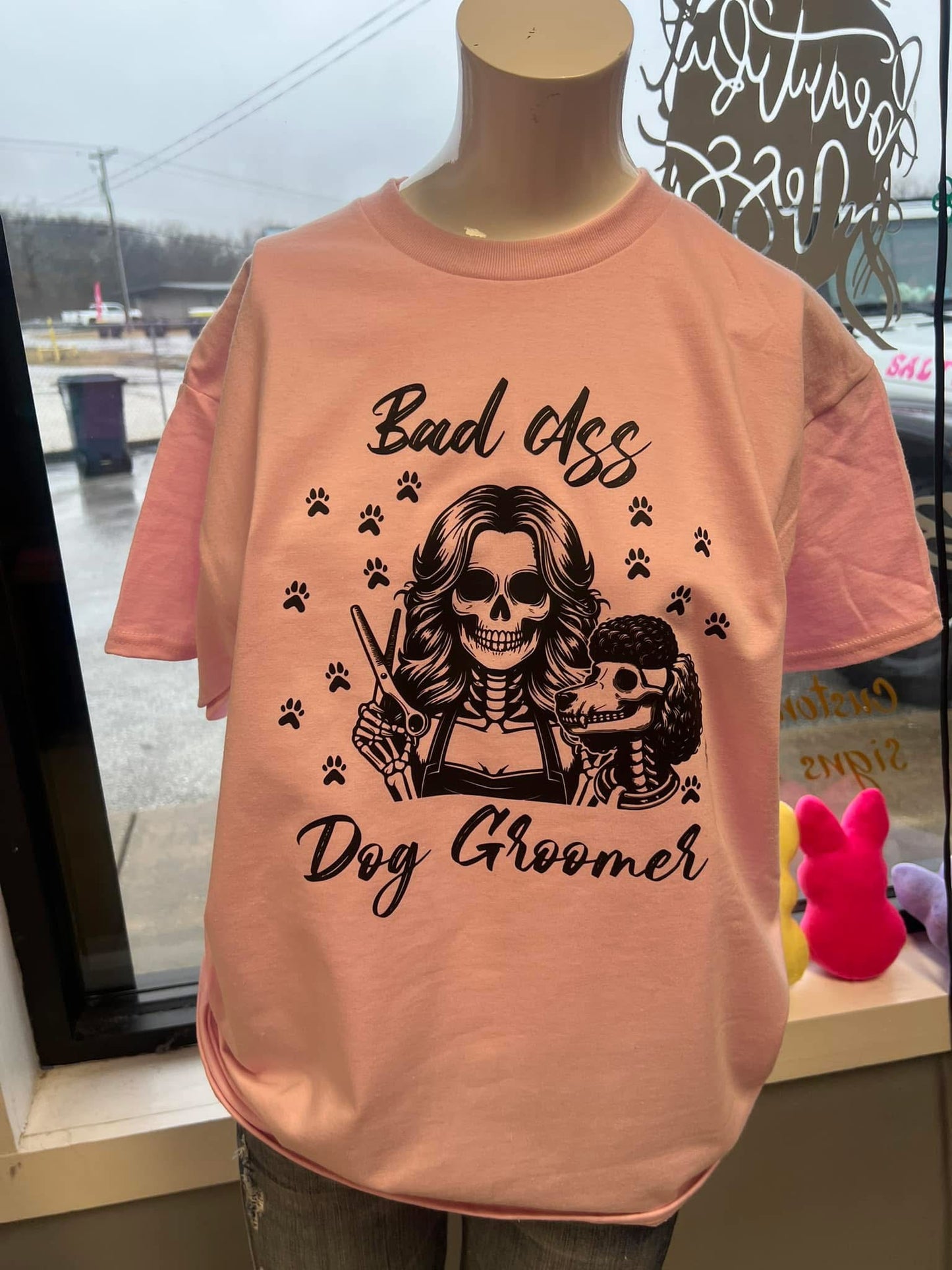 New Gilden unisex, short sleeve dog groomer T-shirt
