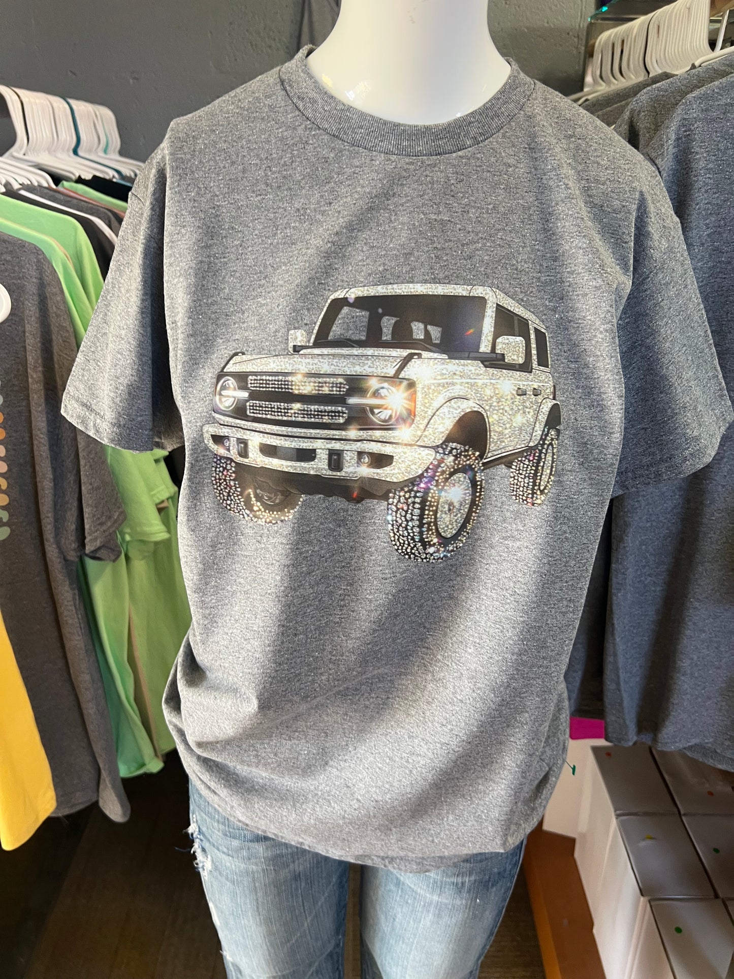 Unisex T-shirt sparkly bling 4 x 4
