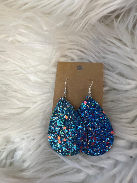 New faux leather  glitter earring