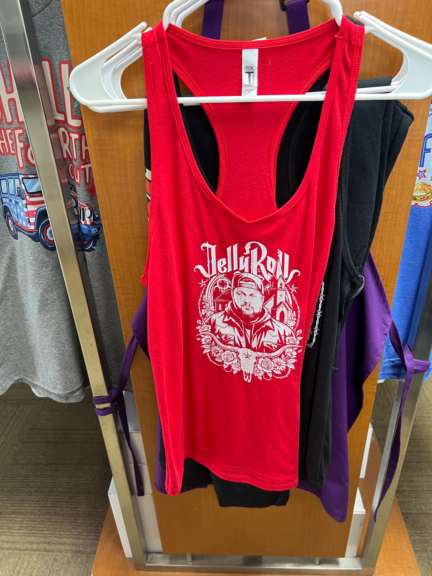 Brand new ladies Razorback tank size large