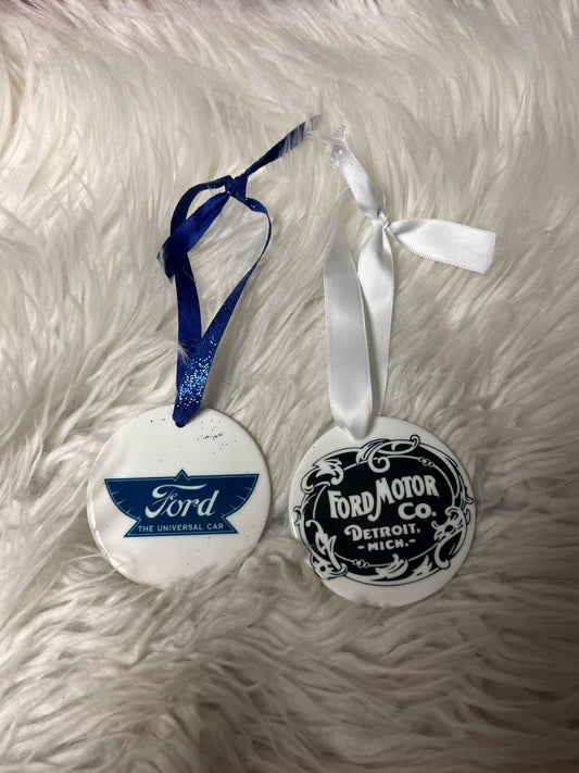 New Christmas ceramic ornament